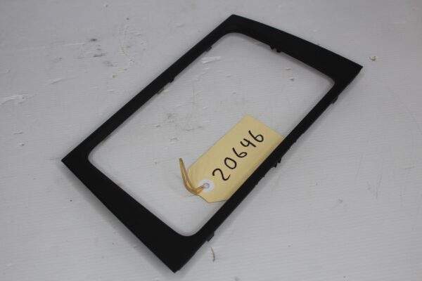 Volkswagen Mk6 Golf GTI R Headunit Radio Surround Bezel Trim 5K0 858 061