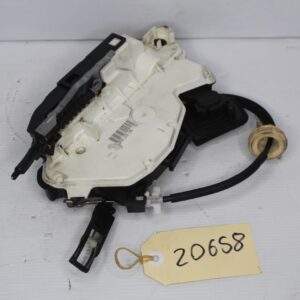 Volkswagen Mk6 Golf TSi GTi R Front Right Door Lock Actuator 5K2 837 016 B - Image 2