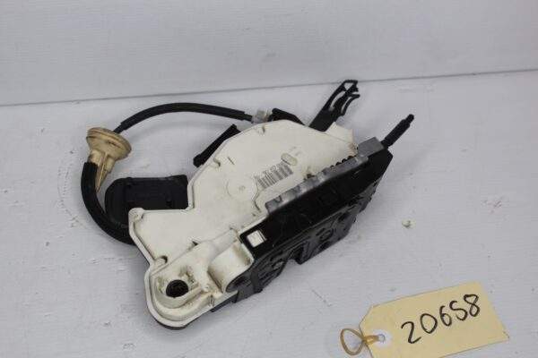 Volkswagen Mk6 Golf TSi GTi R Front Right Door Lock Actuator 5K2 837 016 B