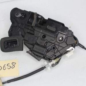 Volkswagen Mk6 Golf TSi GTi R Front Right Door Lock Actuator 5K2 837 016 B - Image 5