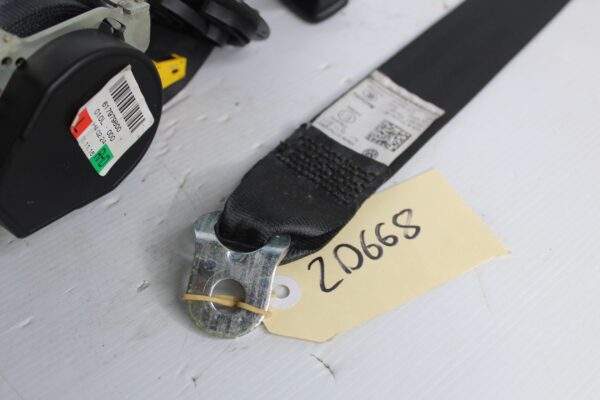 Volkswagen Golf Mk6 GTi R Front Left Seat Belt Pre-Tensioner 1K4 857 705 BN