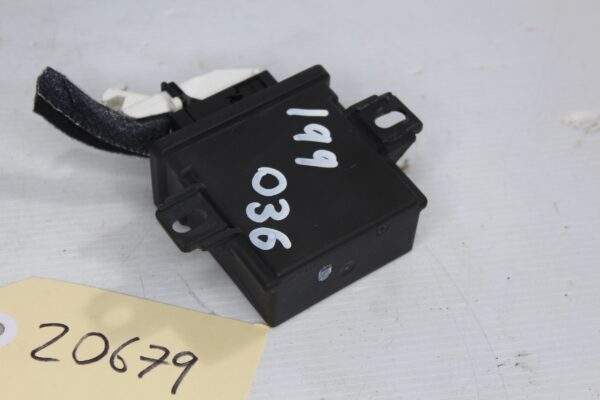 Volkswagen Golf Mk6 R Control Unit For Cornering And Range Control 5M0907357C