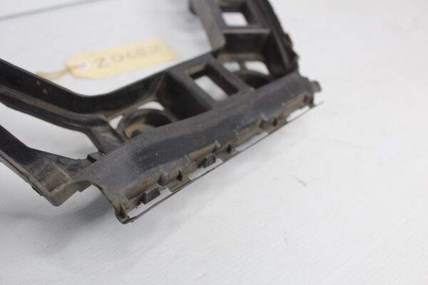 Volkswagen Golf Mk6 R Rear Right Bumper Guide Support Bracket 5K6807394C
