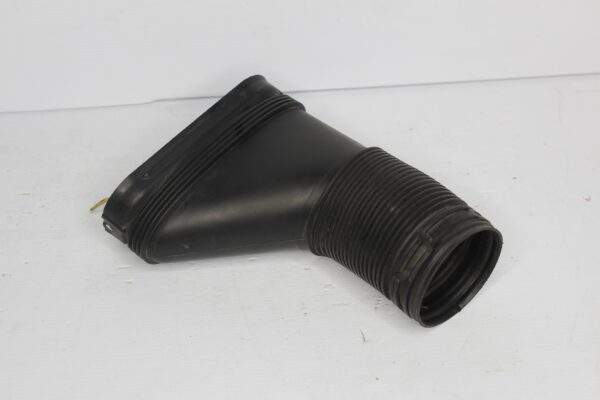 Volkswagen Golf Mk6 R Intake Air Duct Guide 1K0 129 618 BM