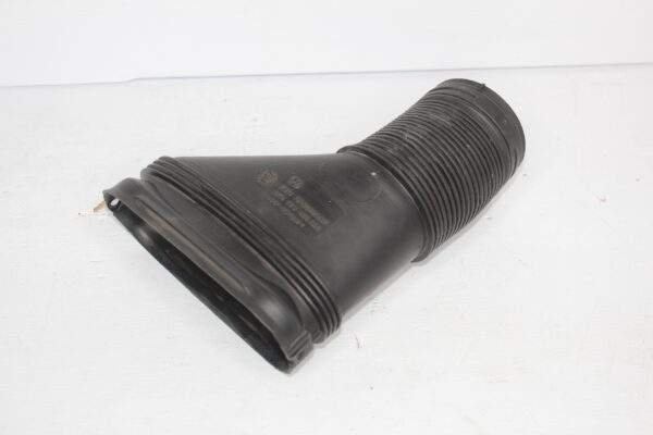 Volkswagen Golf Mk6 R Intake Air Duct Guide 1K0 129 618 BM