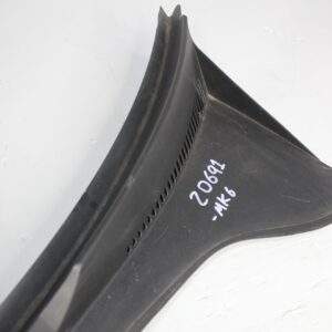 Volkswagen Mk6 Golf Scuttle Panel Windscreen Cowl 1K2 819 415 B - Image 10