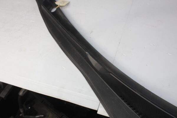 Volkswagen Mk6 Golf Scuttle Panel Windscreen Cowl 1K2 819 415 B