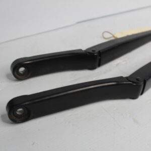 Volkswagen Golf Mk6 GTi R Windshield Wiper Arm Pair 1Q2955410, 1Q2955409 - Image 6