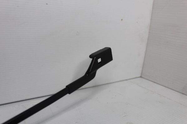 Volkswagen Golf Mk6 GTi R Windshield Wiper Arm Pair 1Q2955410, 1Q2955409