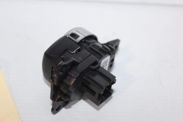 BMW F15 X5 X6 Engine Stop Start Button Switch 9291690, 929169002