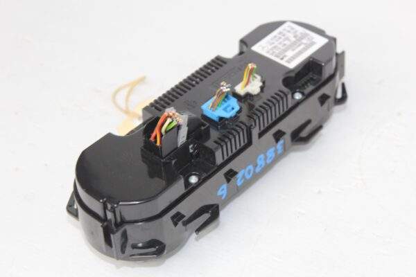 Mercedes Benz W176 W117 A CLA Class AC Climate Control Panel A2469000715