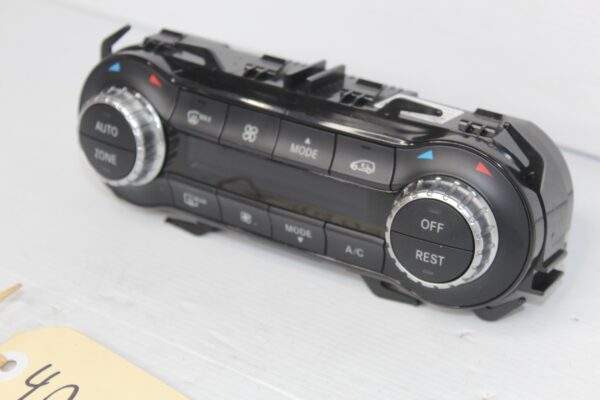 Mercedes Benz W176 W117 A CLA Class AC Climate Control Panel A2469000715
