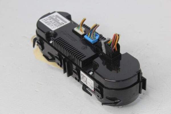 Mercedes Benz W176 W117 A CLA Class AC Climate Control Panel A2469000715