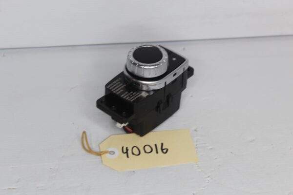 Mercedes Benz W176 W117 A CLA Class Multimedia Radio Control Switch A2469009815