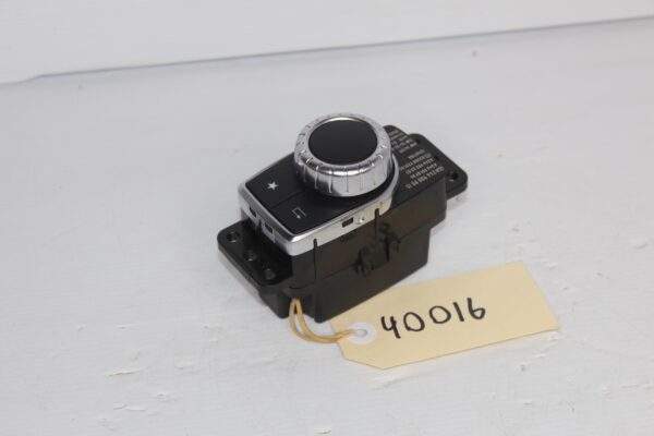 Mercedes Benz W176 W117 A CLA Class Multimedia Radio Control Switch A2469009815