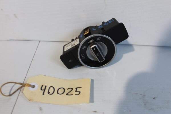 Mercedes Benz E63 C63 A45 CLA45 Headlight Control Switch A2129050551