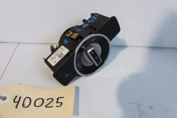 Mercedes Benz E63 C63 A45 CLA45 Headlight Control Switch A2129050551
