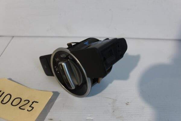 Mercedes Benz E63 C63 A45 CLA45 Headlight Control Switch A2129050551