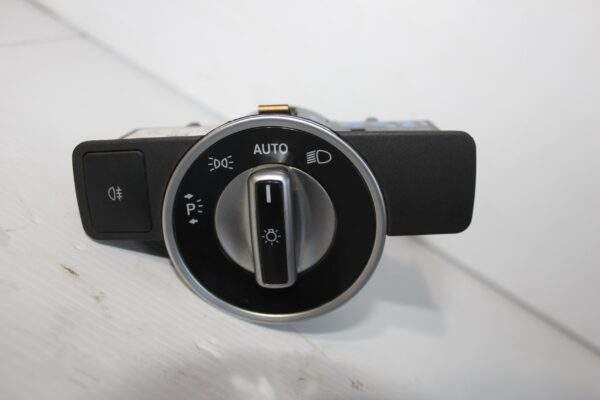 Mercedes Benz E63 C63 A45 CLA45 Headlight Control Switch A2129050551