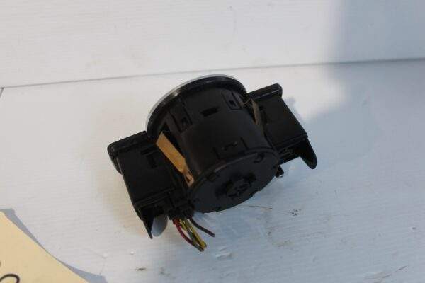 Mercedes Benz E63 C63 A45 CLA45 Headlight Control Switch A2129050551