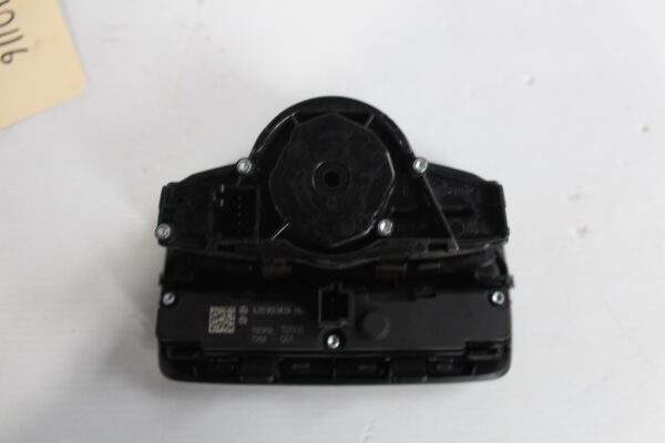Mercedes Benz W205 C Class Headlight Control Switch Panel A2059051810