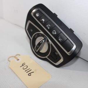 Mercedes Benz W205 C Class Headlight Control Switch Panel A2059051810 - Image 11
