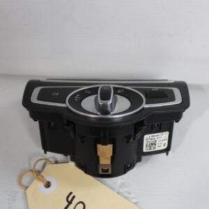 Mercedes Benz W205 C Class Headlight Control Switch Panel A2059051810 - Image 10