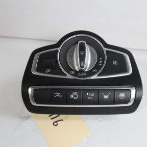 Mercedes Benz W205 C Class Headlight Control Switch Panel A2059051810 - Image 8