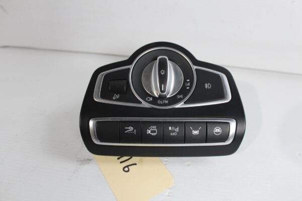Mercedes Benz W205 C Class Headlight Control Switch Panel A2059051810