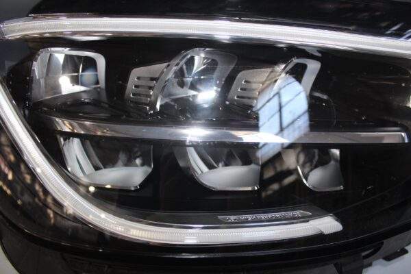 Mercedes Benz W253 GLC Facelift RH Driver Headlight Headlamp A2539067201