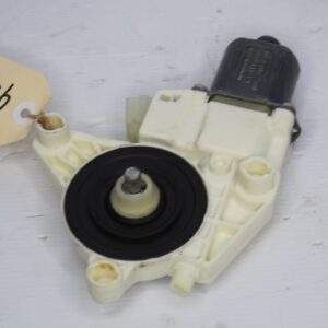 Mercedes Benz W176 W117 A Class Window Motor A2469065100 - Image 7
