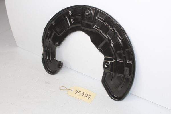 Mercedes Benz W176 W117 A45 CLA45 Front Left Brake Dust Shield A1764210520