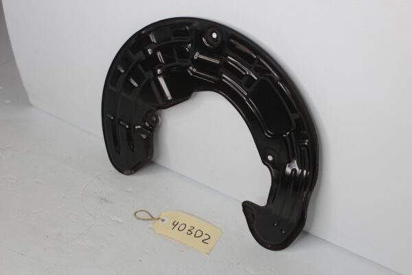 Mercedes Benz W176 W117 A45 CLA45 Front Left Brake Dust Shield A1764210520