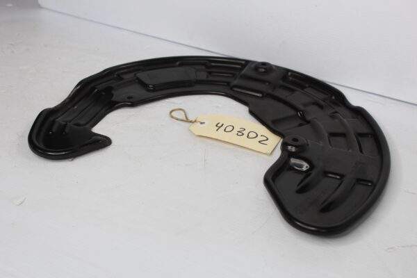 Mercedes Benz W176 W117 A45 CLA45 Front Left Brake Dust Shield A1764210520
