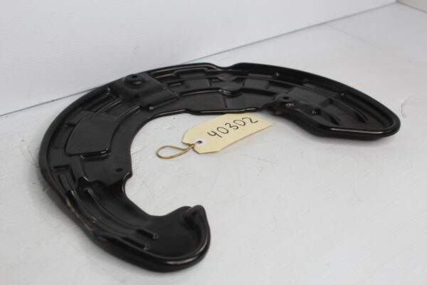 Mercedes Benz W176 W117 A45 CLA45 Front Left Brake Dust Shield A1764210520
