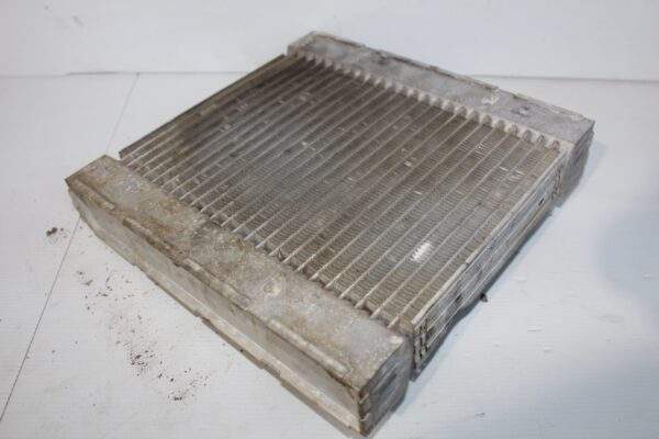 Mercedes Benz W212 E63 AMG Side Auxiliary Radiator Cooler A0995003203