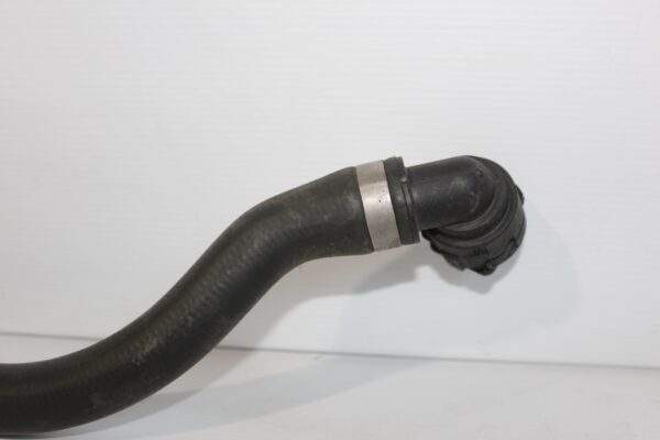 Mercedes Benz W205 C300 Coolant Water Hose Pipe A2055010902