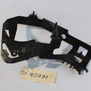 Mercedes Benz W204 C63 AMG Air Pump Bracket Holder Bracket A1562301440 - Image 9