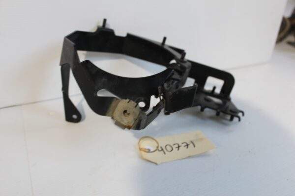 Mercedes Benz W204 C63 AMG Air Pump Bracket Holder Bracket A1562301440