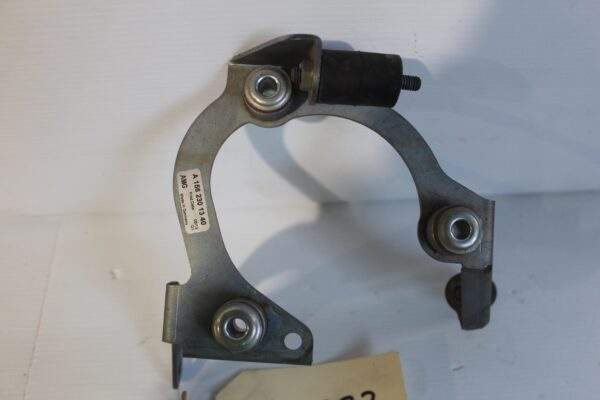 Mercedes Benz W204 C63 AMG Air Pump Bracket Holder Bracket A1562301340