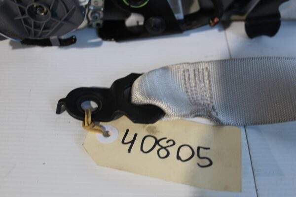 Mercedes Benz W212 E63 AMG Front Left Seat Belt Pretensioner A2128600786