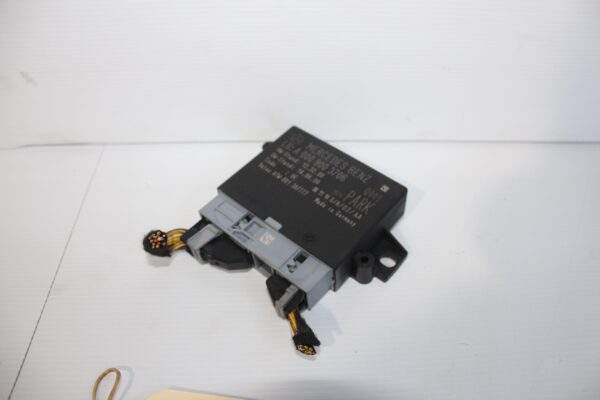 Mercedes Benz W176 W117 W166 A CLA GLE Parking Control Module PDC A0009003706