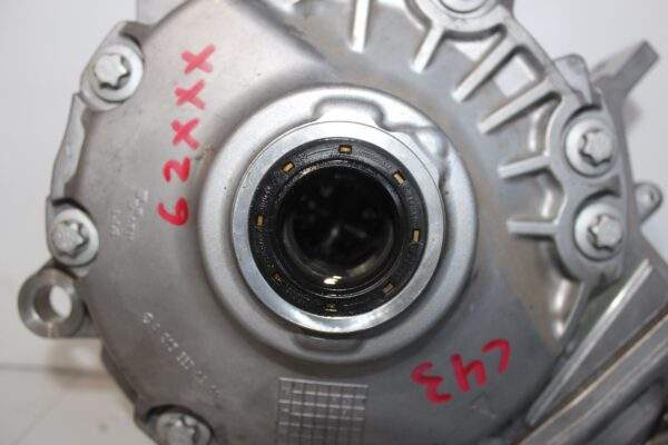 Mercedes Benz W205 C43 AMG Front Differential A2053350201, A2053304107