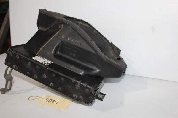Mercedes Benz W212 E63 AMG Auxiliary Cooler Shroud w Bracket A2125001416