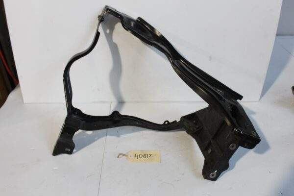 Mercedes Benz W212 E63 AMG Right Headlight Support Bracket Panel A2126204700