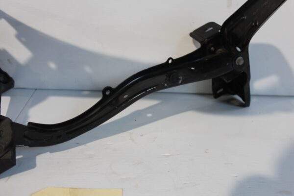Mercedes Benz W212 E63 AMG Right Headlight Support Bracket Panel A2126204700