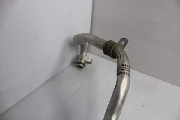 Mercedes Benz W212 E63 AMG Oil Cooler Line Hose Pipe A2125001372