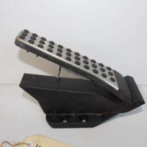 Mercedes Benz W212 E63 AMG Accelerator Gas Pedal A2043000200 - Image 11