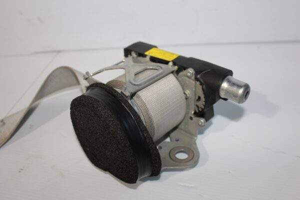 Mercedes Benz W212 E63 AMG Rear Left Seatbelt Pretensioner A2128609785