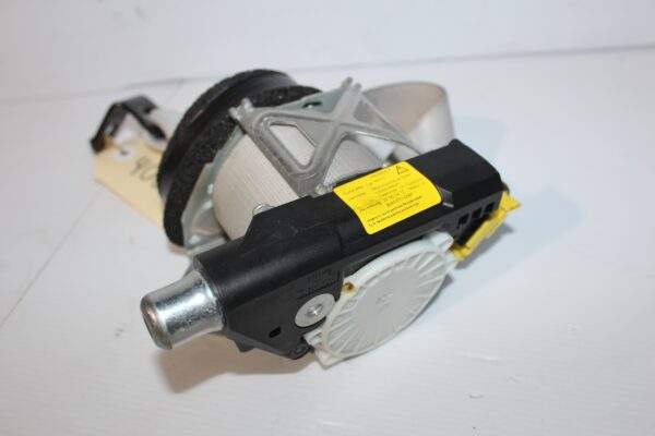 Mercedes Benz W212 E63 AMG Rear Left Seatbelt Pretensioner A2128609785